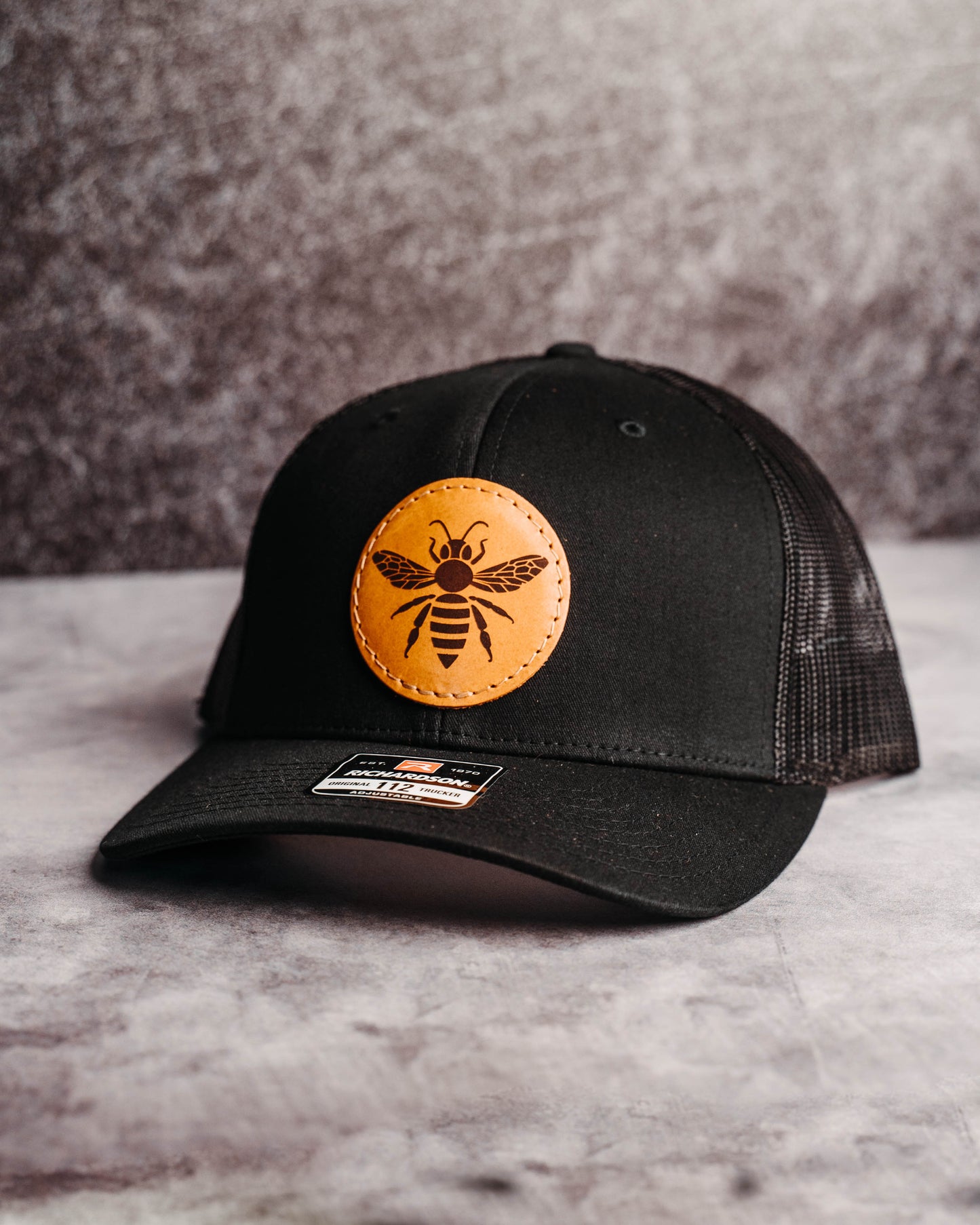 Bee Logo Richardson 112 Black